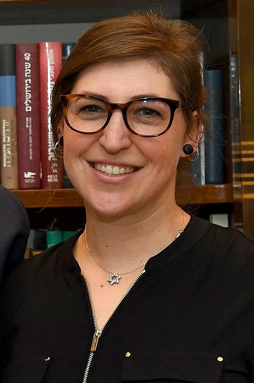 Mayim Chaya Bialik